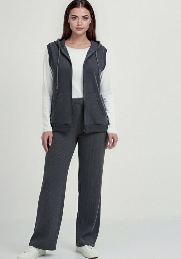 Брюки из микровельвета с начёсом шир.  580, рис. 17