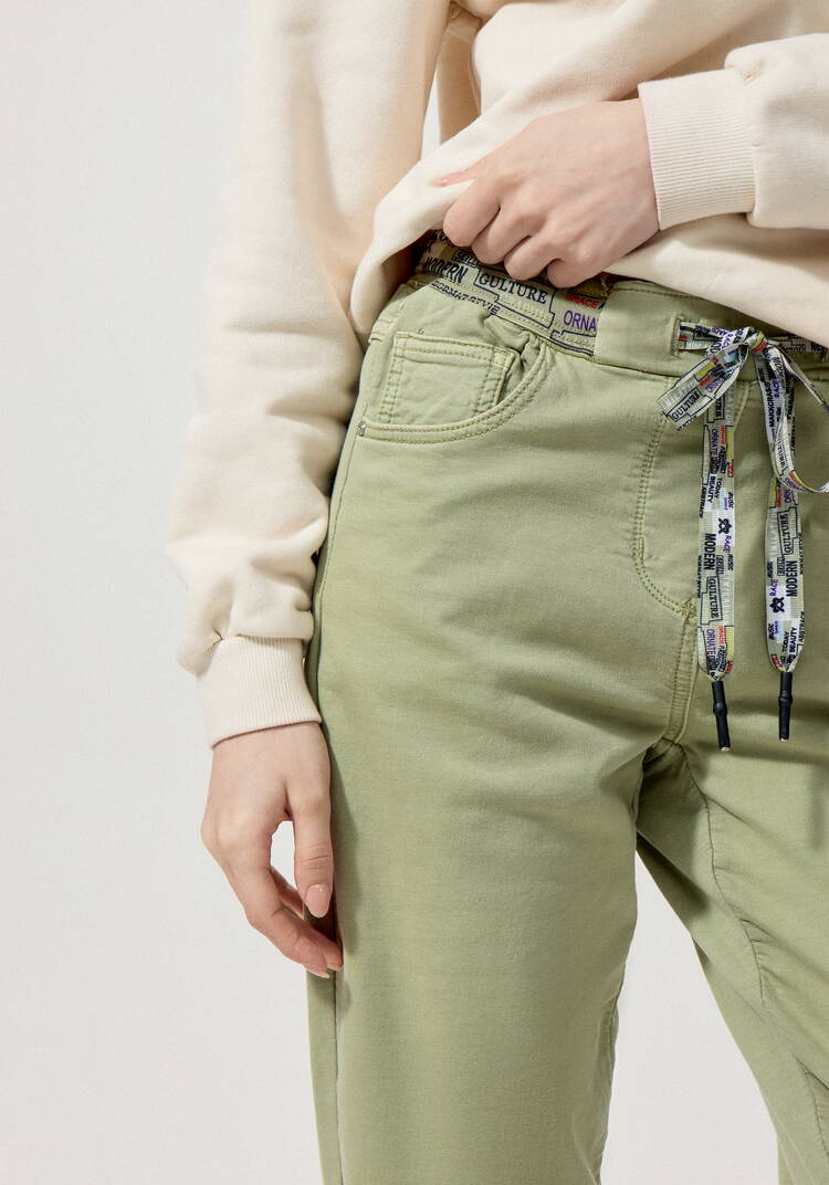 Джинсы с принтом по поясу шир.  750, рис. 30