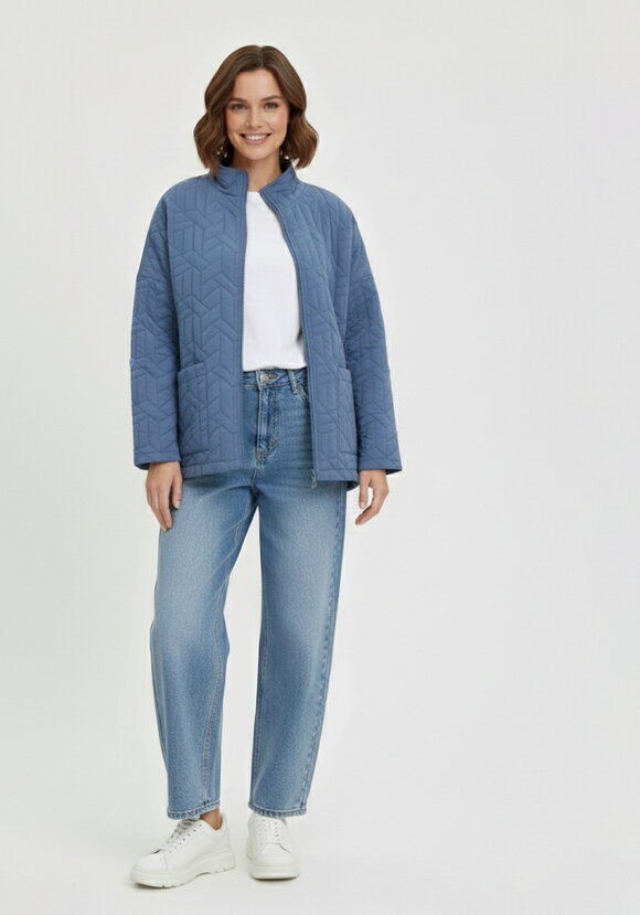 Куртка с объемной стежкой шир.  580, рис. 6