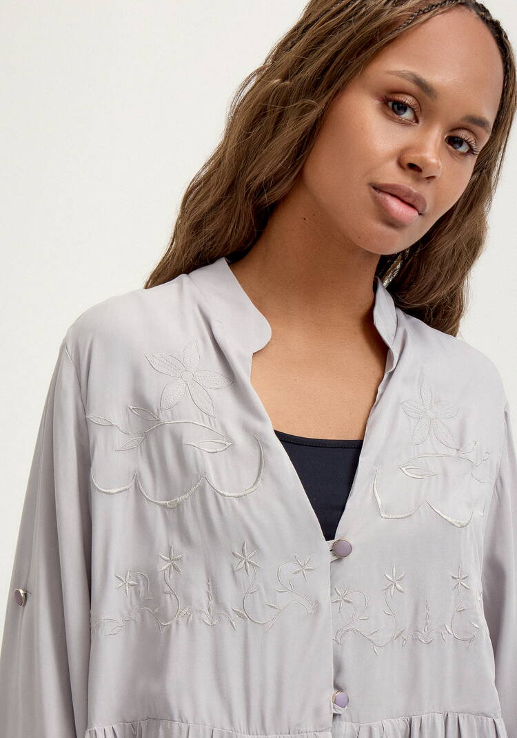 Рубашка с вышивкой на кокетке шир.  750, рис. 6