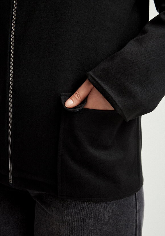 Жакет прямого силуэта на молнии шир.  580, рис. 14