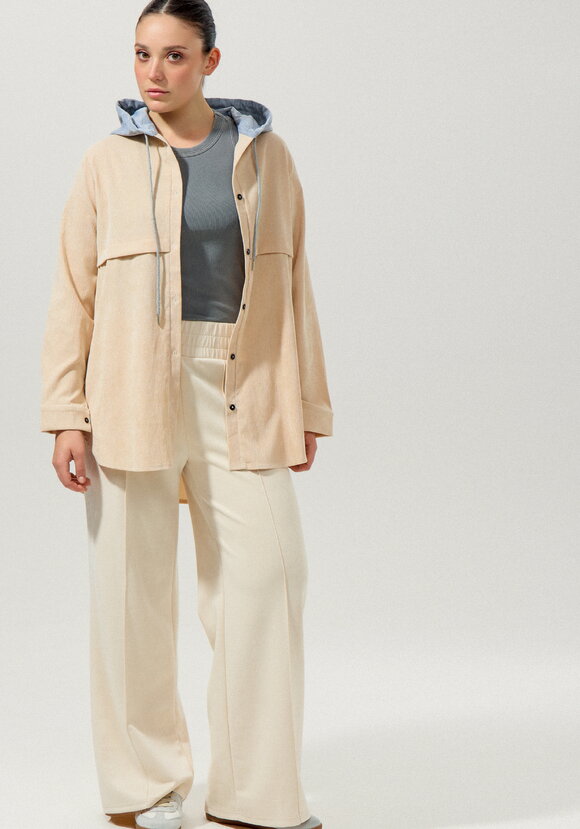 Рубашка из вельвета с капюшоном шир.  580, рис. 12