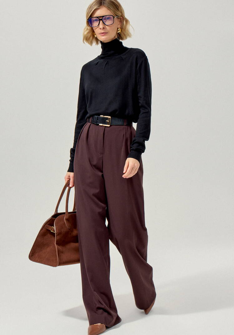 Водолазка с защипами у горловины шир.  750, рис. 38