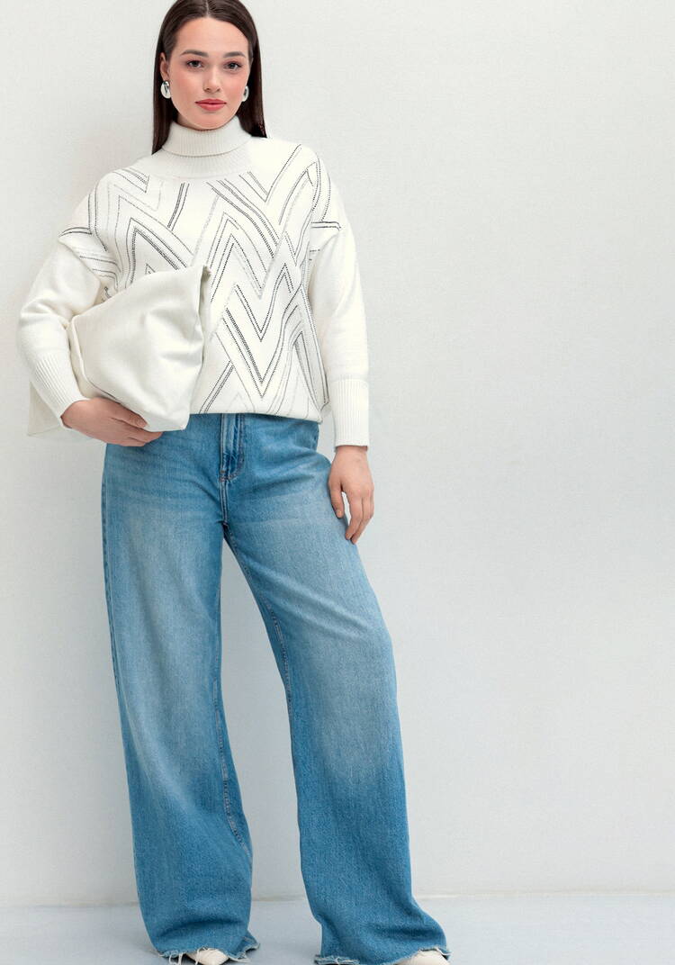 Свитер с геометрическим рисунком из страз шир.  750, рис. 19