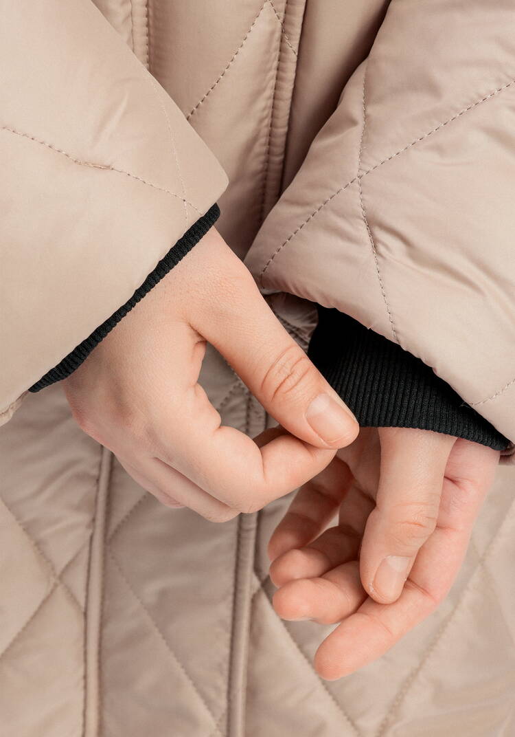 Куртка на молнии со стежкой ромбами шир.  750, рис. 46