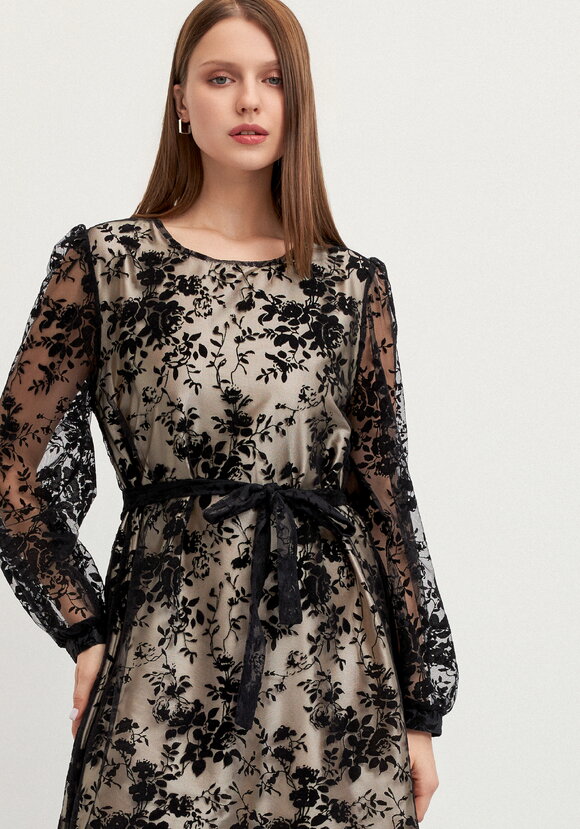 Платье из бархата свободного кроя шир.  580, рис. 2