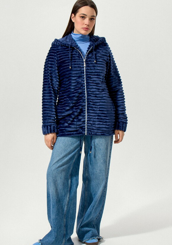 Толстовка меховая на молнии шир.  580, рис. 26