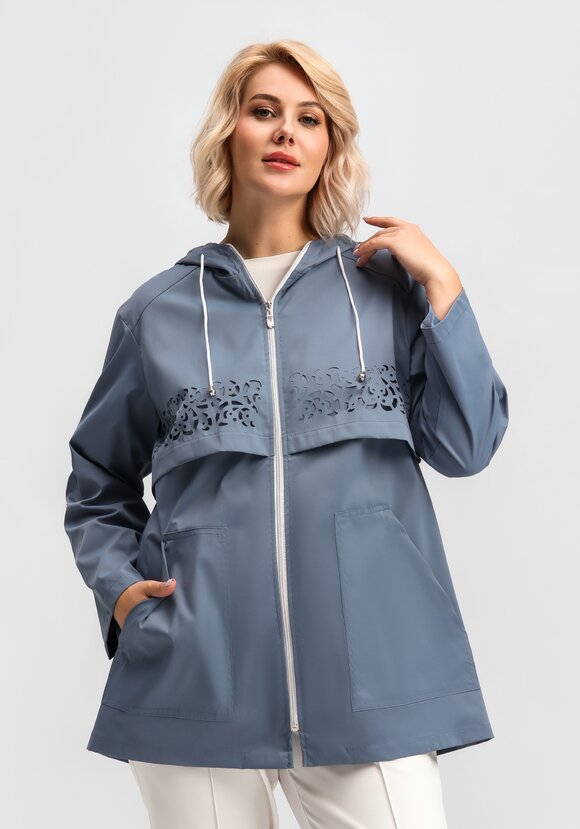 Ветровка с ажурной кокеткой шир.  580, рис. 47