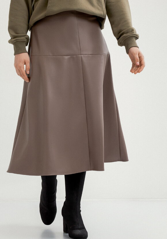 Юбка годе из экокожи шир.  580, рис. 2