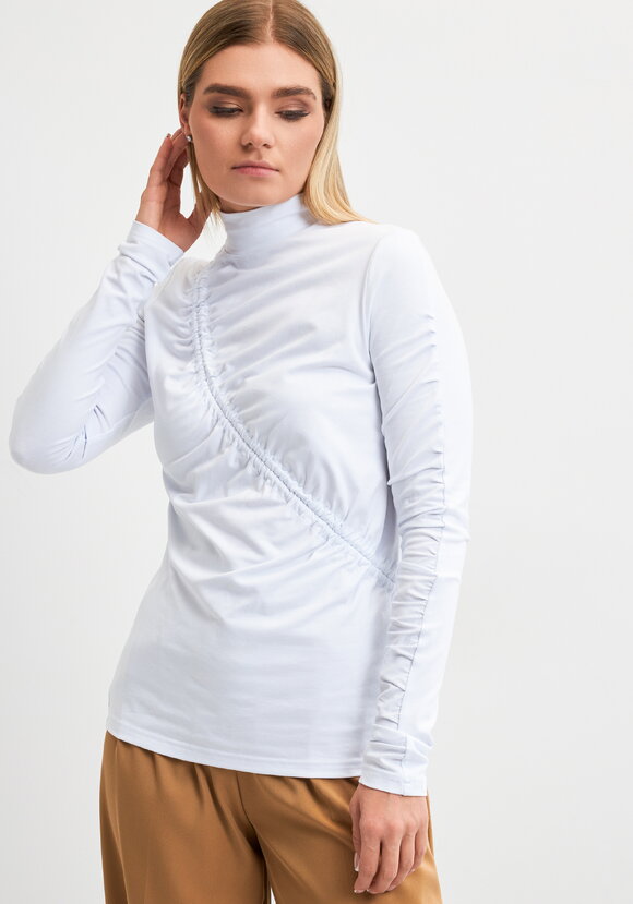 Водолазка со сборкой Хельга шир.  580, рис. 2