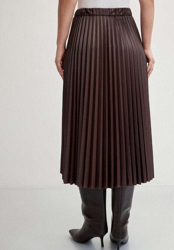 Юбка плиссированная из трикотажа с напылением шир.  580, рис. 3