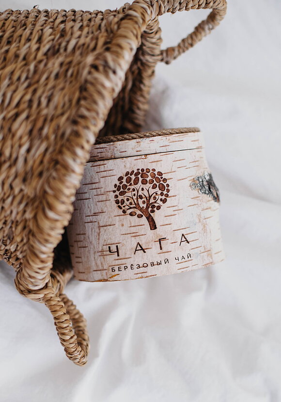 Чай из чаги со смородиной в берёзовом бочонке шир.  580, рис. 1