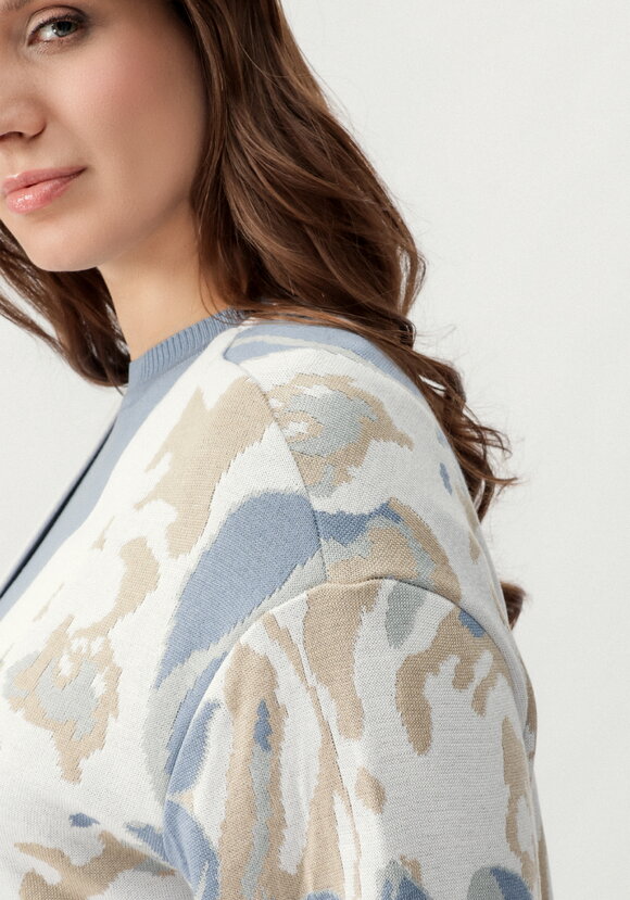 Кардиган с цветочным дизайном шир.  580, рис. 32