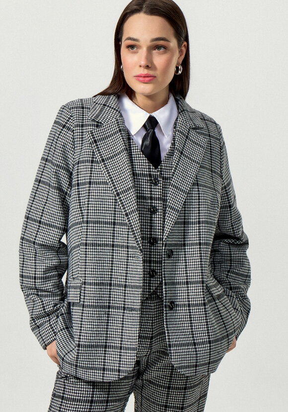 Пиджак с принтом клетка шир.  580, рис. 1