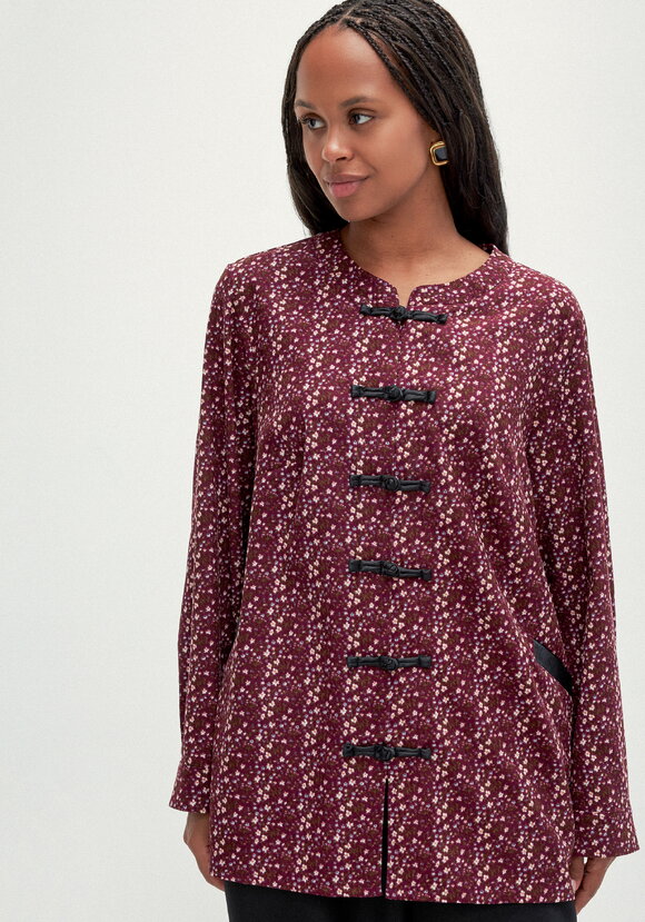 Блуза с оригинальными застежками шир.  580, рис. 4