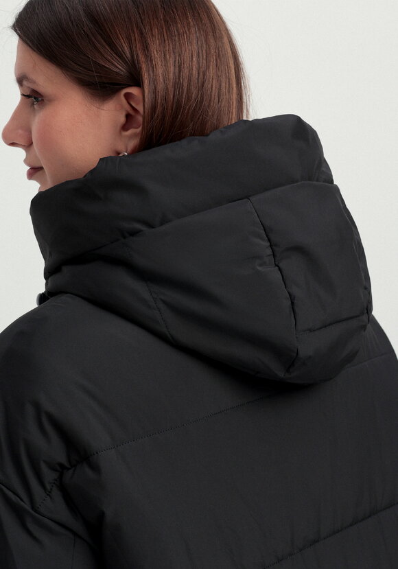 Пуховик стеганый с асимметричными карманами шир.  580, рис. 8