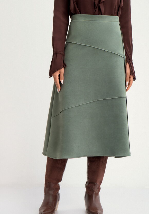 Юбка с конструктивными отстрочками шир.  580, рис. 4