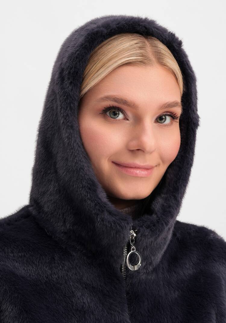 Пальто из экомеха шир.  750, рис. 19