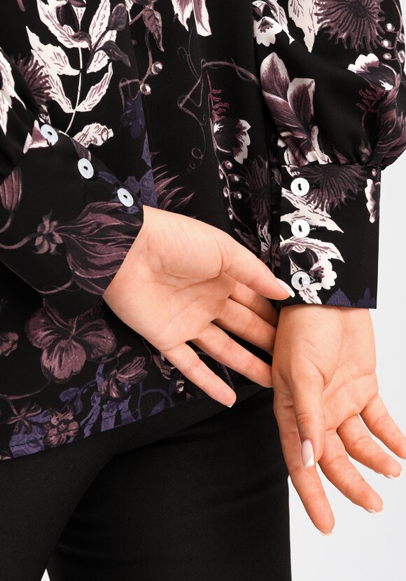 Блуза с бантом на воротнике шир.  580, рис. 17