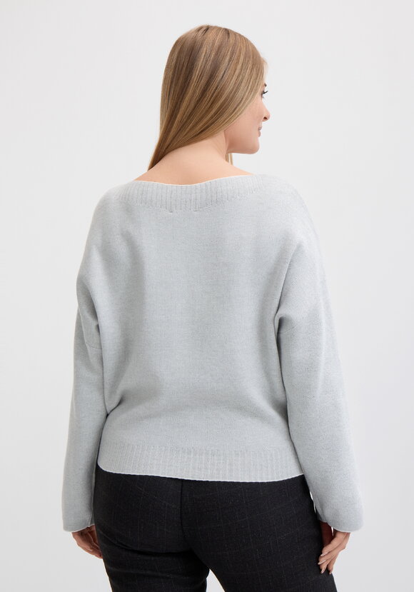 Джемпер с округлым вырезом горловины шир.  580, рис. 4