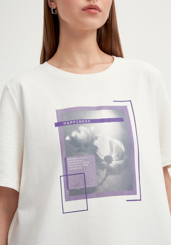 Костюм с флористическим принтом на футболке шир.  580, рис. 23