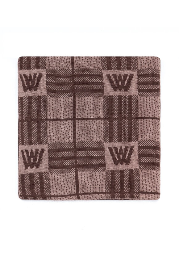 Палантин в клетку с монограммой шир.  580, рис. 3