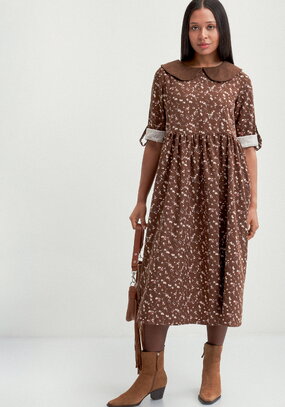 Платье оверсайз с круглым воротником