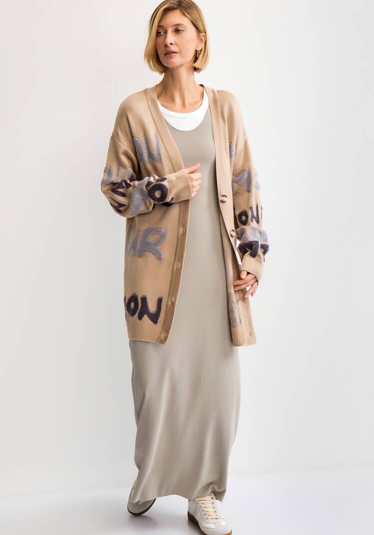 Кардиган с объемным леттерингом шир.  750, рис. 3