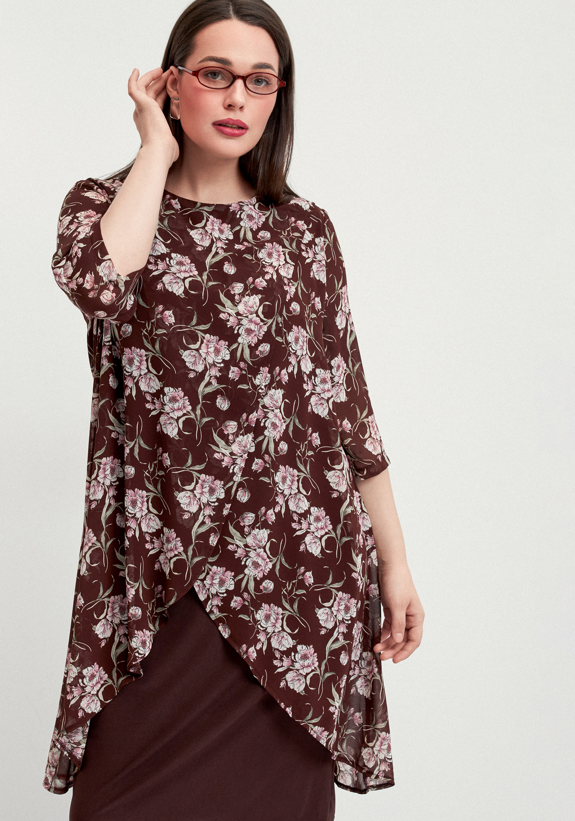 Платье в цветочный принт с шифоном