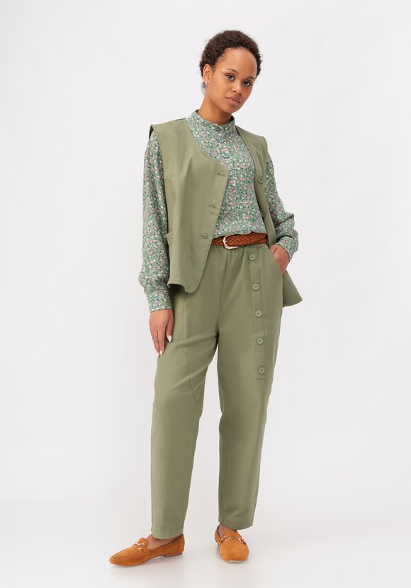 Жилет с асимметричной застёжкой шир.  580, рис. 14