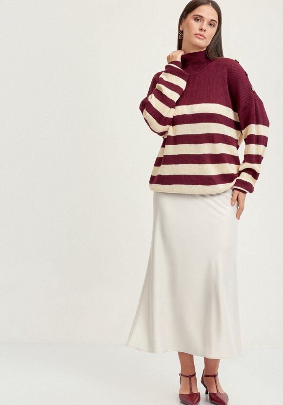 Джемпер с декоративными пуговицами в полоску шир.  580, рис. 2