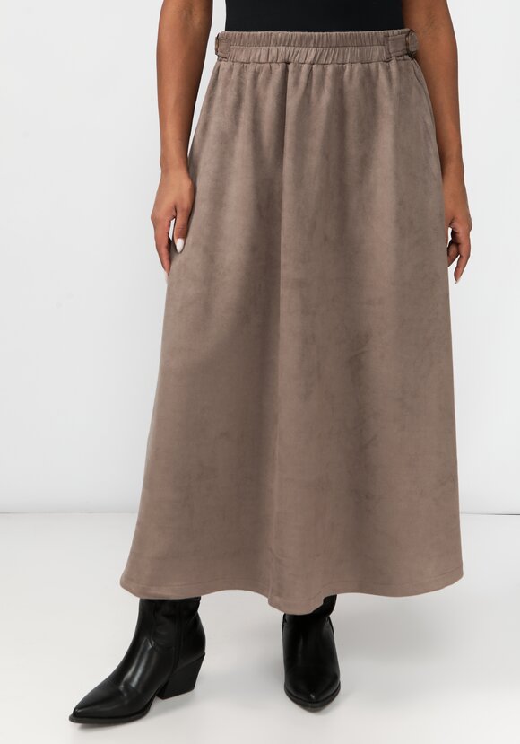 Юбка из экозамши А-силуэта шир.  580, рис. 14