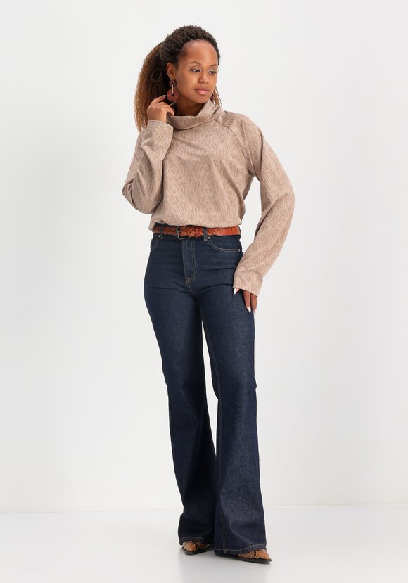 Водолазка с фактурным рисунком шир.  580, рис. 2