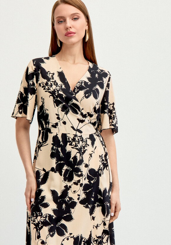 Платье с цвeточным принтом шир.  580, рис. 2