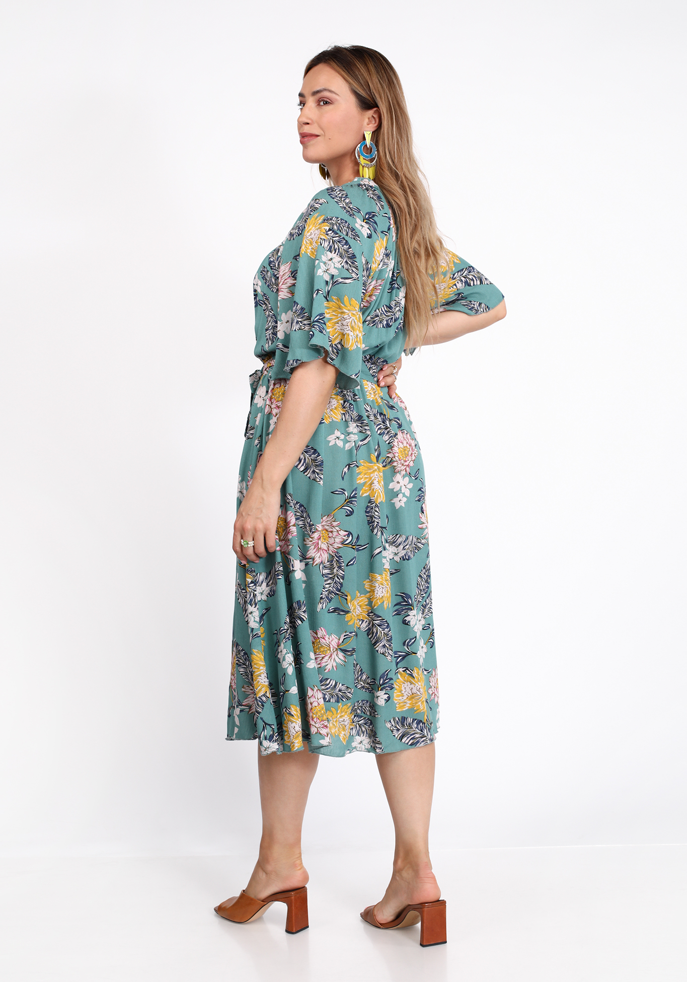 Платье миди с ярким цветочным принтом Bianka Modeno, размер 50 - фото 8
