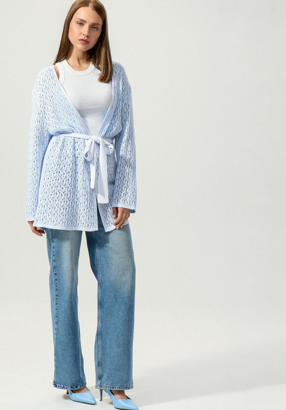 Кардиган ажурной вязки шир.  580, рис. 24