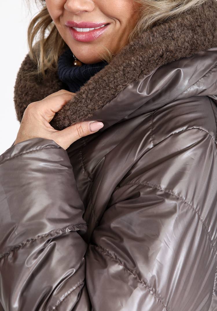 Куртка с отделкой из искусственного меха шир.  750, рис. 4