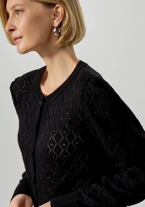 Кардиган ажурный с обтянутыми пуговицами шир.  580, рис. 6