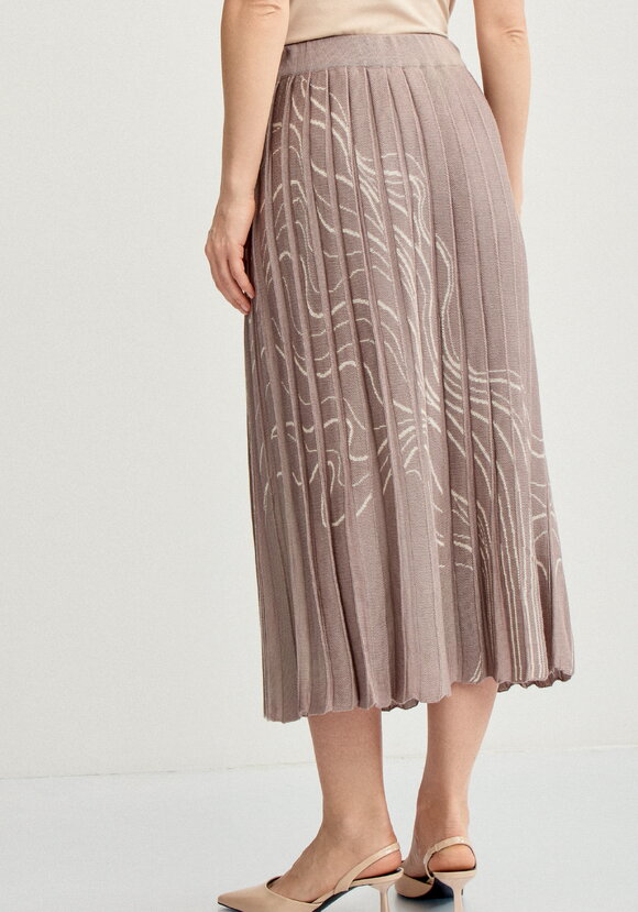 Юбка плиссе с абстрактным рисунком шир.  580, рис. 19