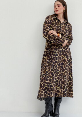 Платье-рубашка макси на пуговицах