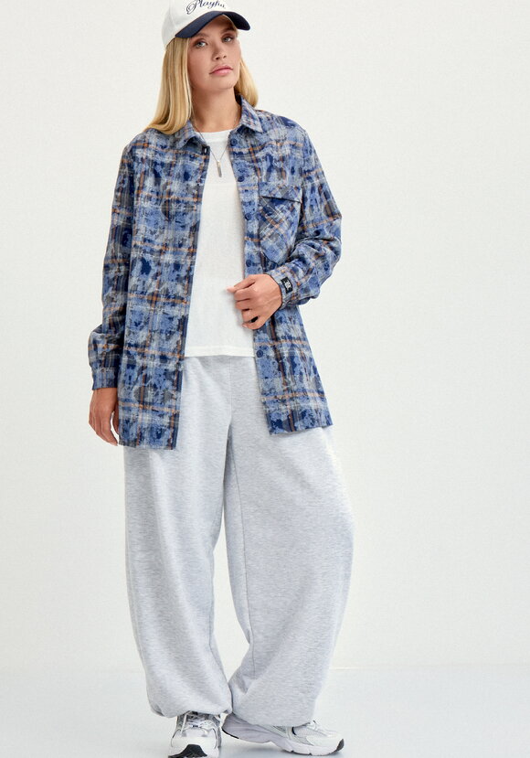 Рубашка в клетку на пуговицах с нашивкой шир.  580, рис. 2