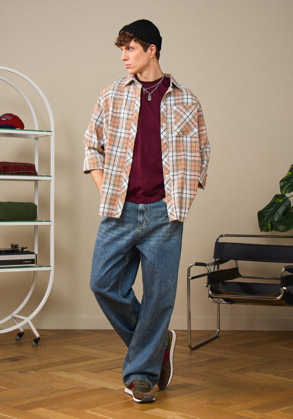 Рубашка в клетку с принтом на спине шир.  580, рис. 15