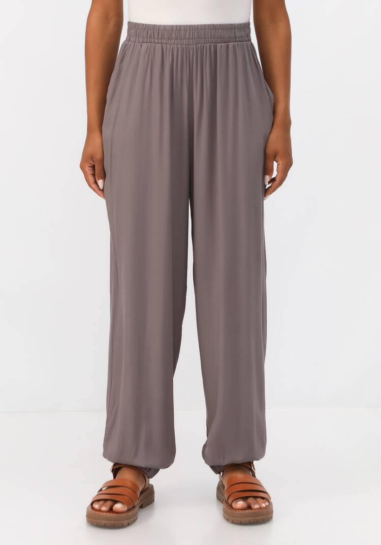 Брюки-шаровары на резинке шир.  750, рис. 20