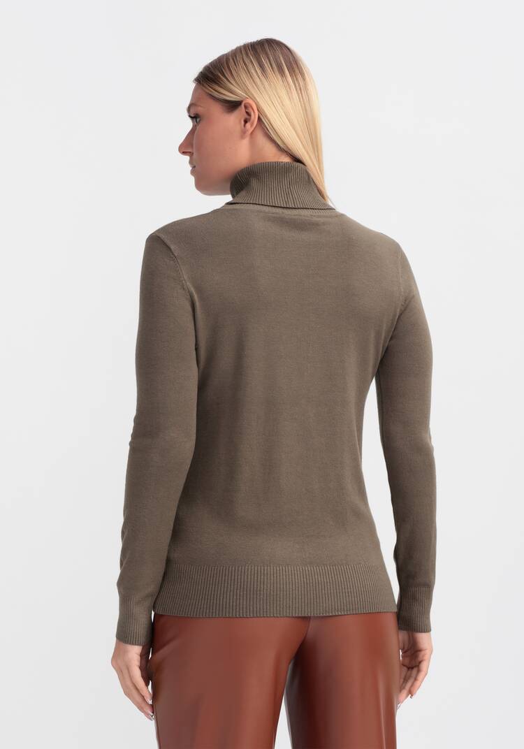 Водолазка Лея шир.  750, рис. 21