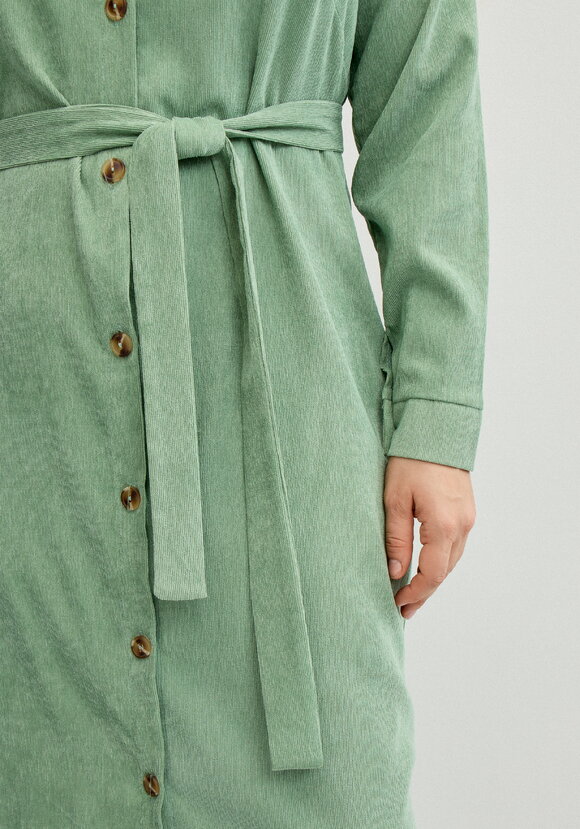 Платье-рубашка шир.  580, рис. 18