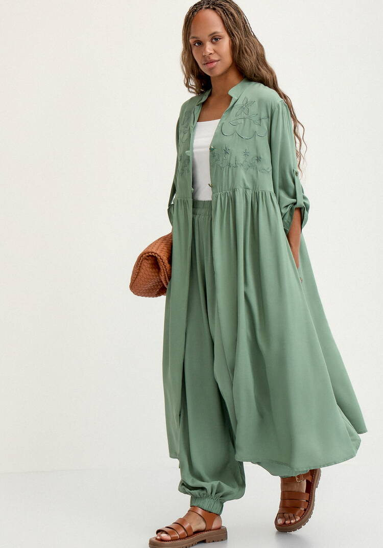 Рубашка с вышивкой на кокетке шир.  750, рис. 16