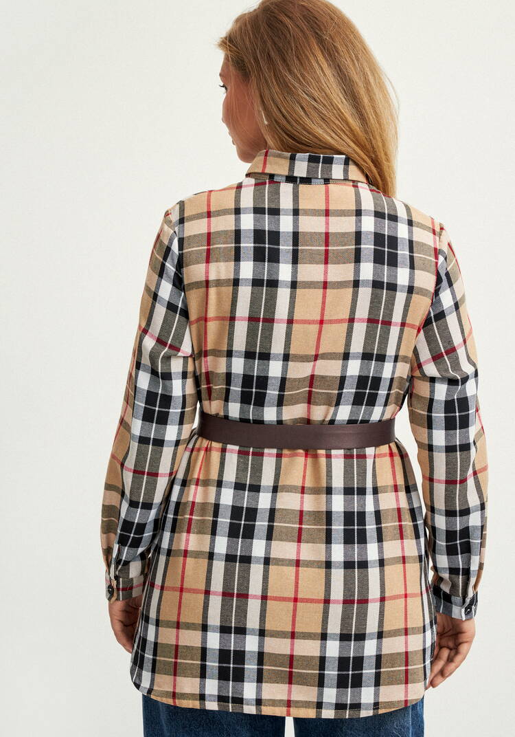 Рубашка в клетку с поясом шир.  750, рис. 12