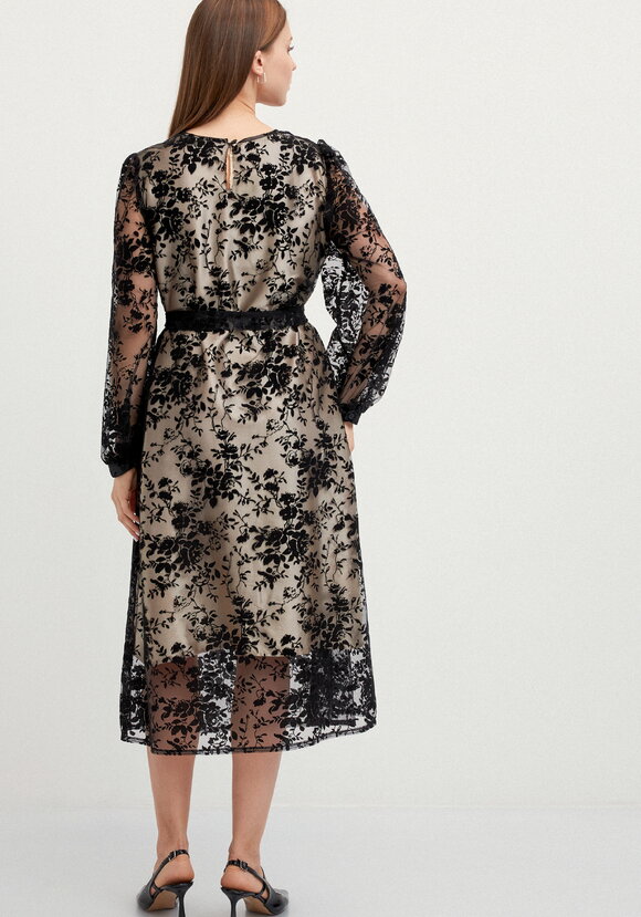 Платье из бархата свободного кроя шир.  580, рис. 3