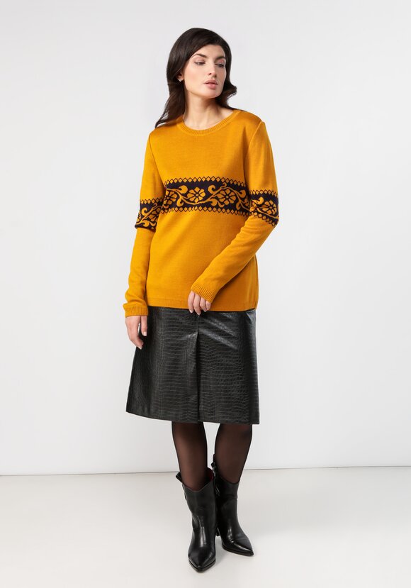 Джемпер женский с рисунком по груди и рукавам шир.  580, рис. 16