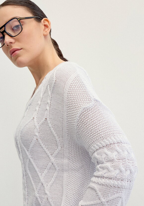 Джемпер женский с рисунком косы и араны шир.  580, рис. 11